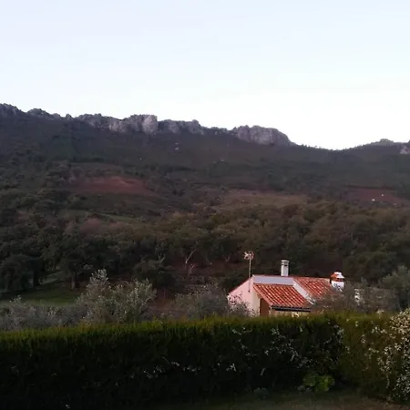 La Romantica De Llano Inn Valencia de Alcantara